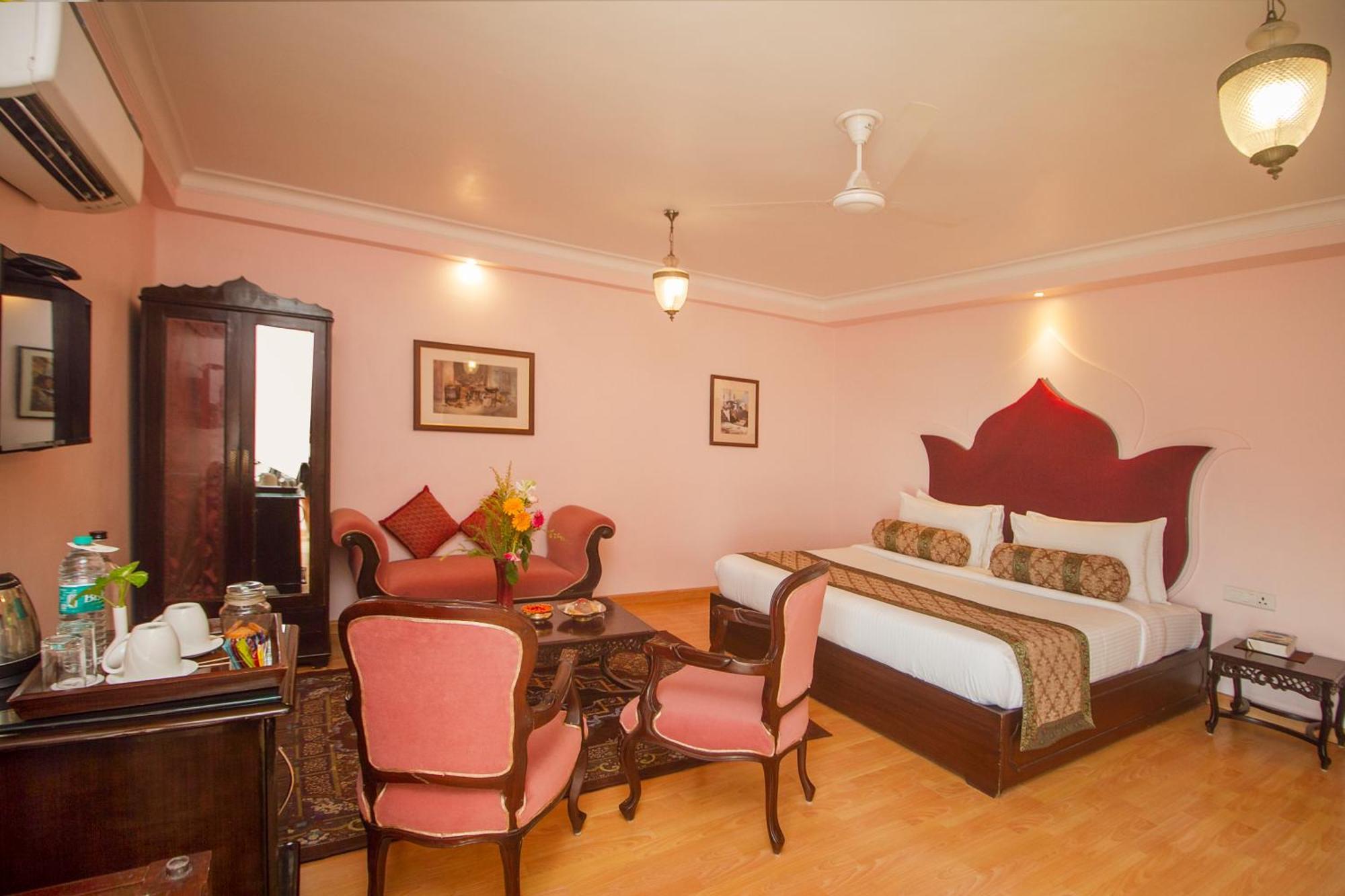 Amritara Suryauday Haveli Hotel Varanasi Eksteriør billede