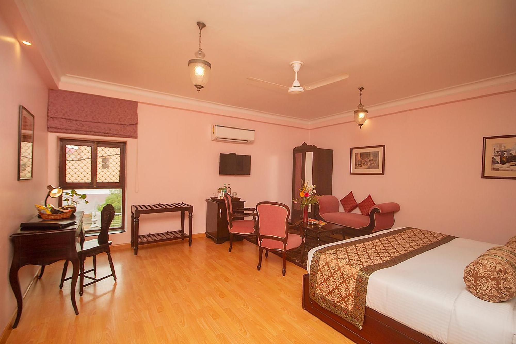 Amritara Suryauday Haveli Hotel Varanasi Eksteriør billede