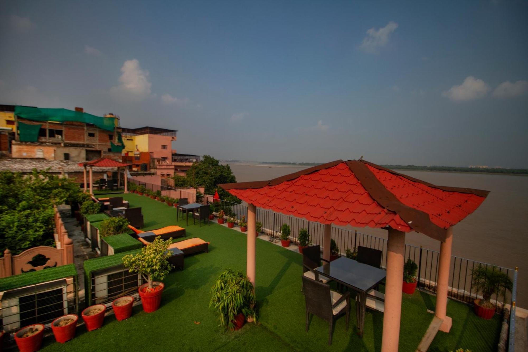 Amritara Suryauday Haveli Hotel Varanasi Eksteriør billede