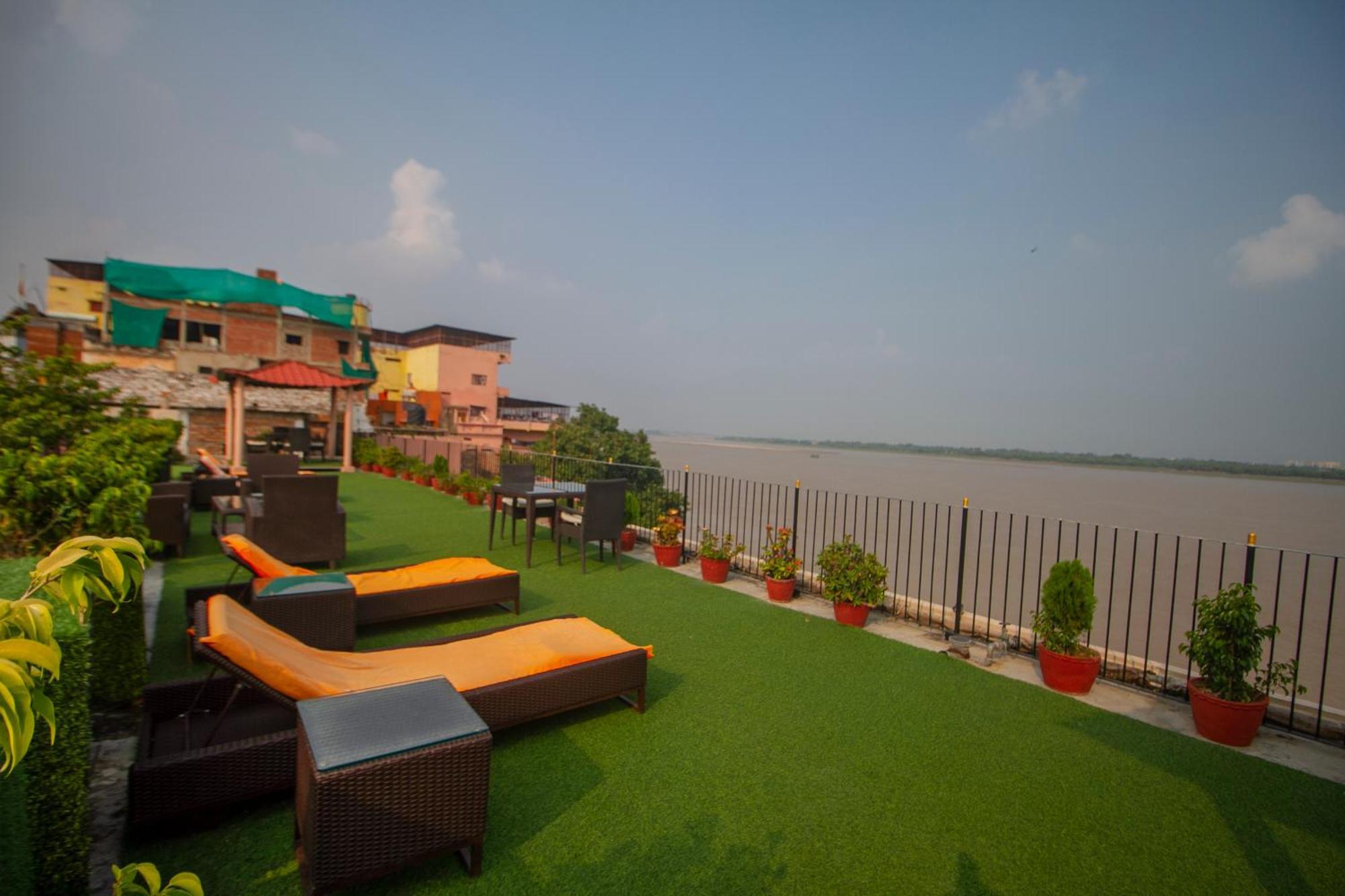 Amritara Suryauday Haveli Hotel Varanasi Eksteriør billede