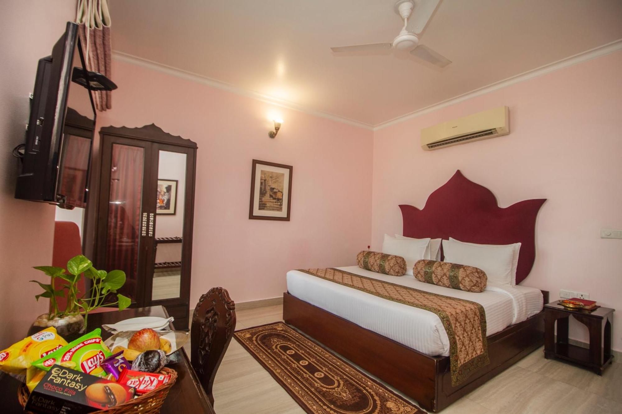 Amritara Suryauday Haveli Hotel Varanasi Eksteriør billede