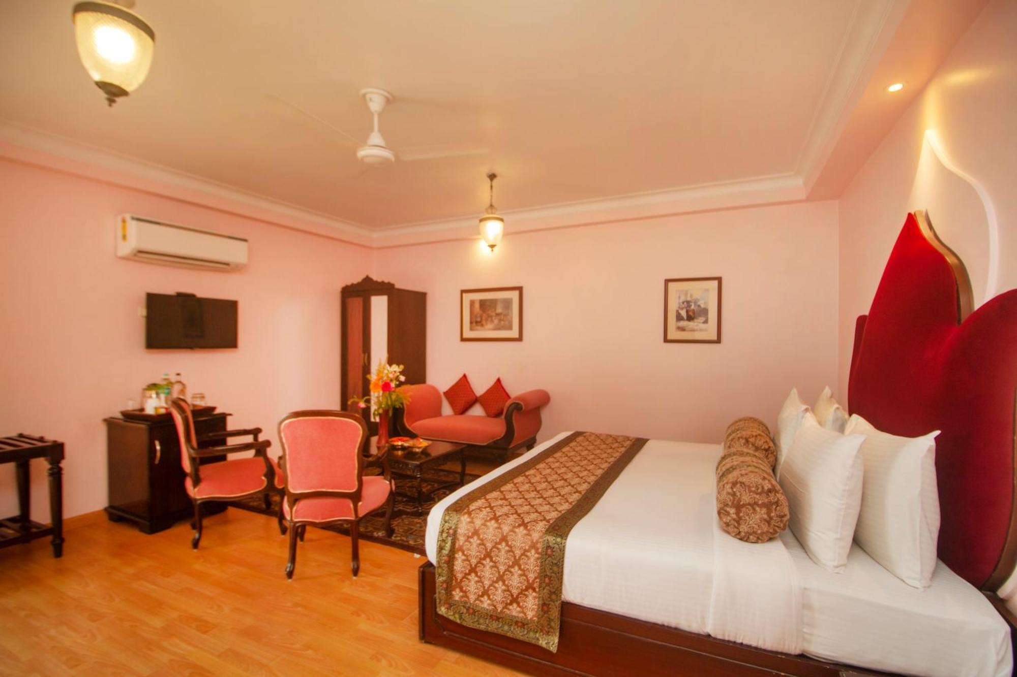 Amritara Suryauday Haveli Hotel Varanasi Eksteriør billede